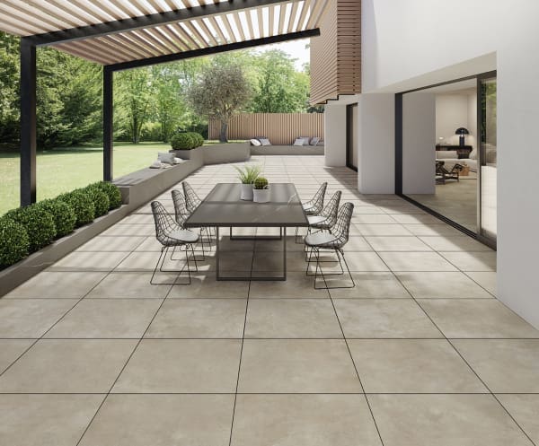 Dalle Céramique I.MAT – Area – Ozaé Graviers Déco Dalle Céramique I.MAT - Area, teinte beige clair effet béton lissé – Ozaé Graviers Déco